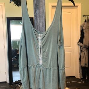 Light green cropped tank top